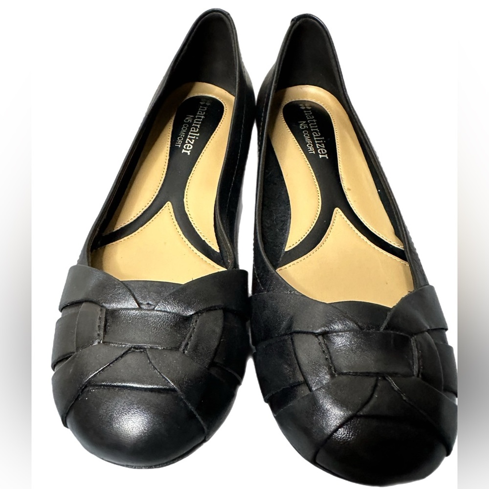 Naturalizer N5 comfort flats, comfy shoes, black, casual, size 7.5 M